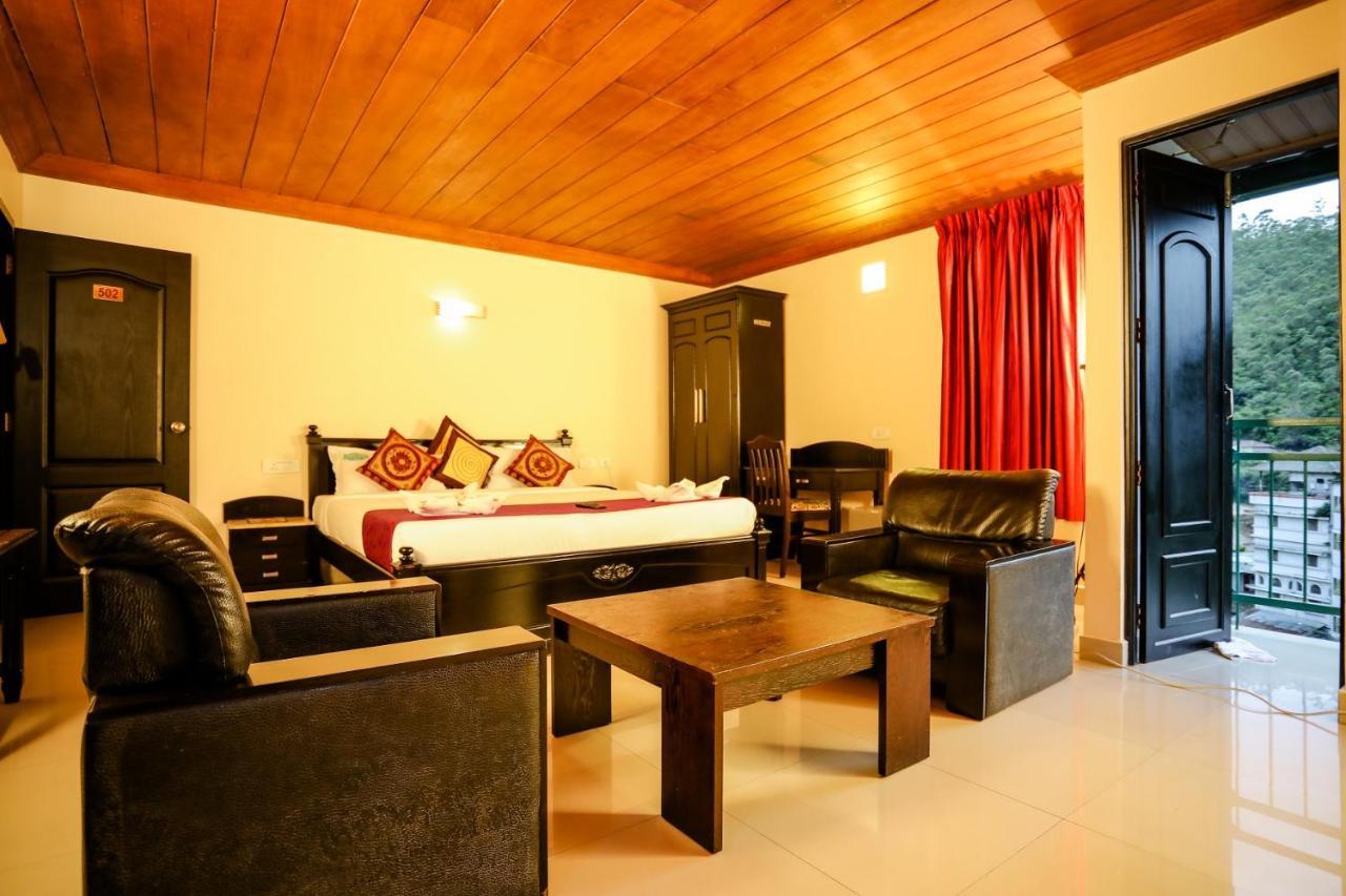 Hotel Emerald Inn Munnar Exteriör bild